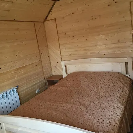 Lodge гостинний дім лелич