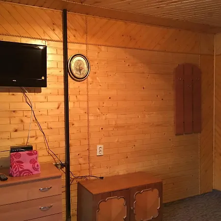 Lodge гостинний дім лелич *