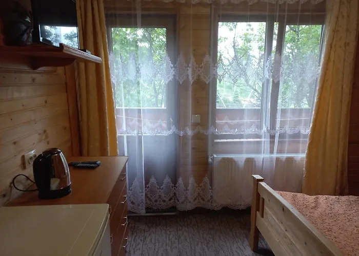 гостинний дім лелич Lodge *